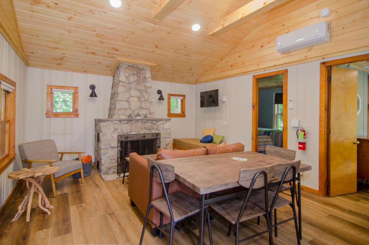 Mountain Lake Cottages Westmore Exteriér fotografie