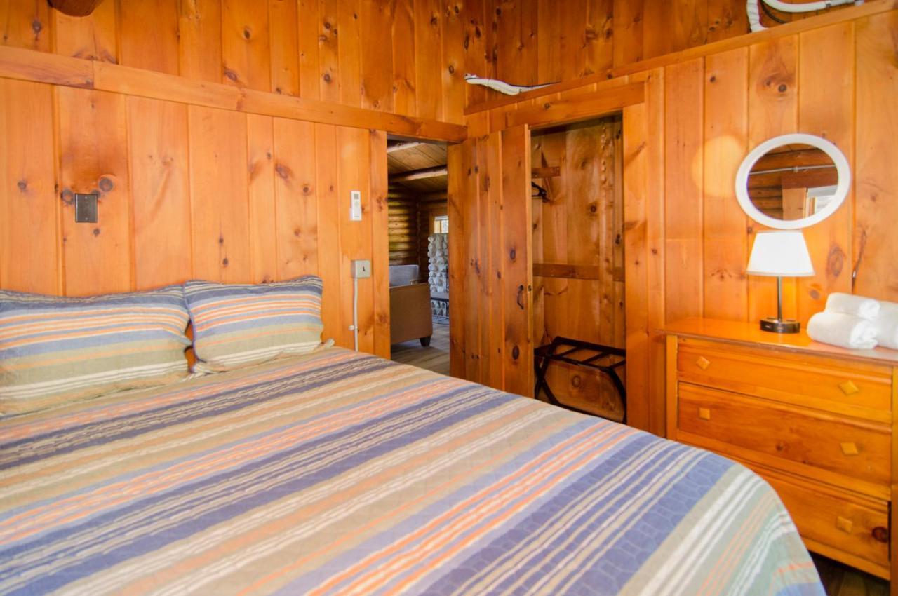Mountain Lake Cottages Westmore Exteriér fotografie